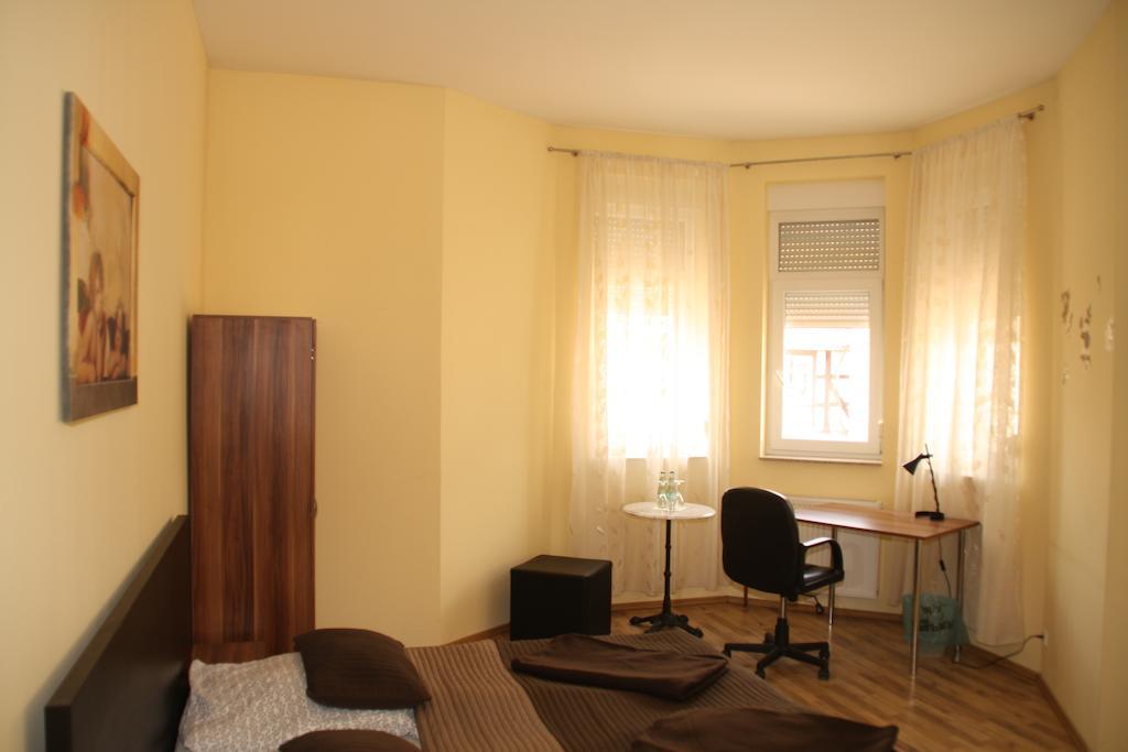 Deutsches Haus Hotell Springe Rum bild