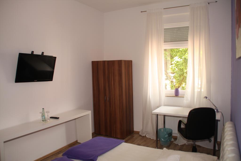 Deutsches Haus Hotell Springe Exteriör bild